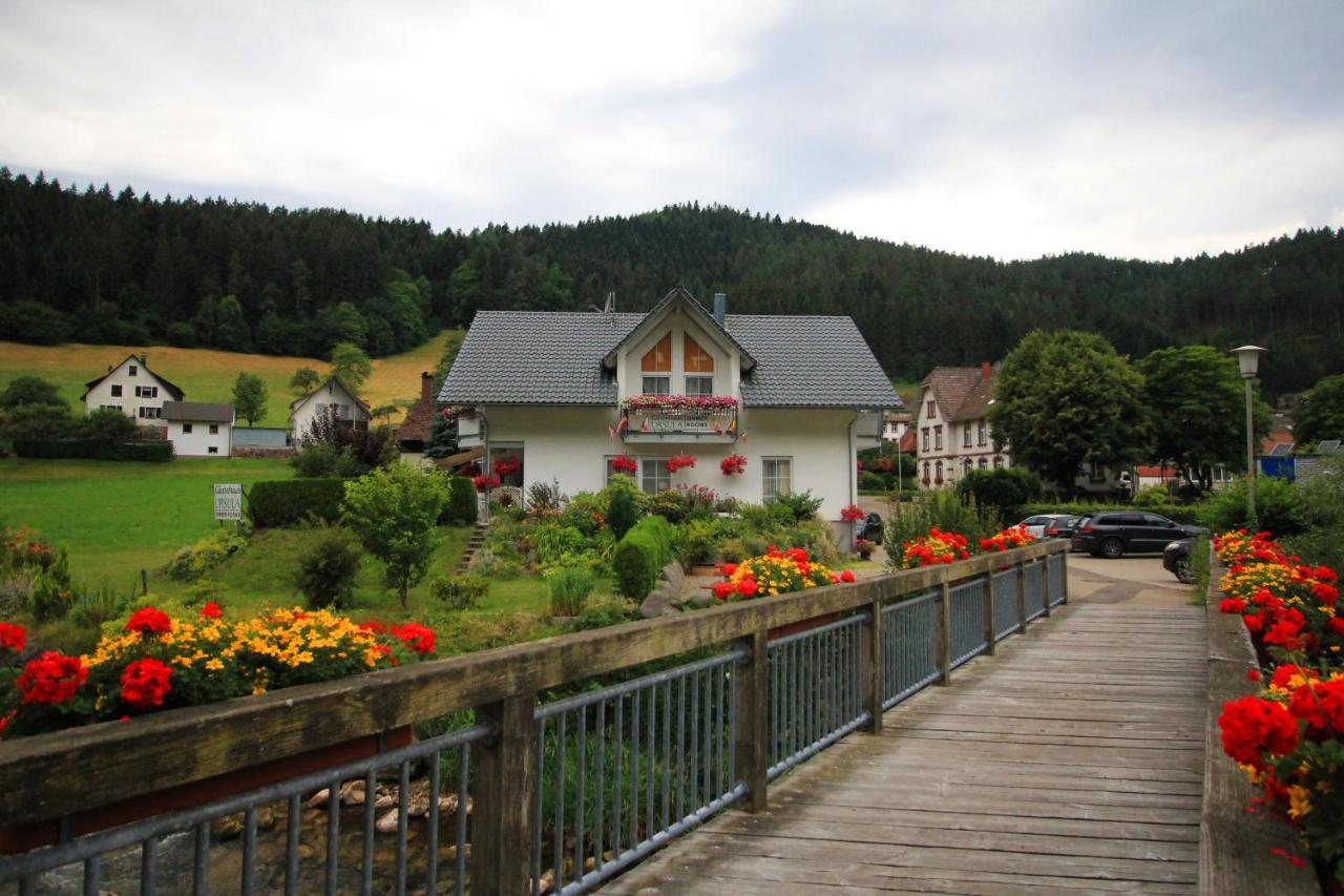 Gaestehaus Ursula Hotel Hornberg Exterior foto